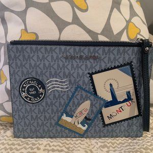 Michael Kors Large Wristlet (Montauk, NY)